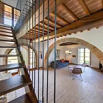 Villa Le Vigne, 8 Pax, Private Pool, Comfort Cortona