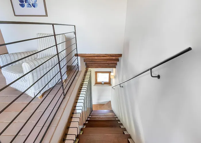 Le Vigne, 8 Pax, Private Pool, Comfort كورتونا